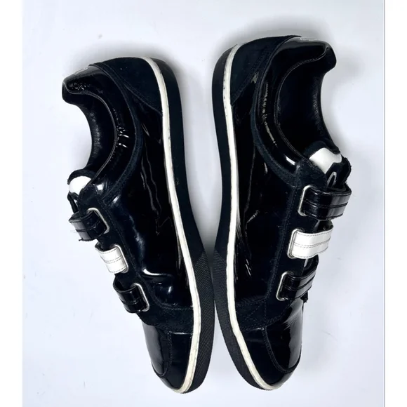 Dolce & Gabbana Mens Shoes Black White Patent Leather Sneakers DU0977Size 44